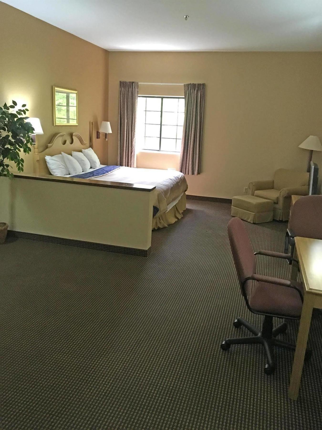 Americas Best Value Inn Kilgore Exterior foto